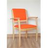 Sillón apilable con respaldo bajo fabricado en madera de haya