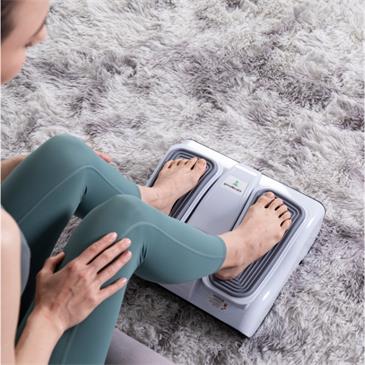 Vibromoving masajeador de piernas por vibración con shiatsu. Color blanco