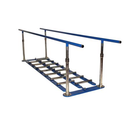 Barras paralelas con pista cuadriculada Barras paralelas con pista cuadriculada