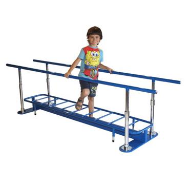 Barras paralelas infantil con pista de obstaculos