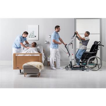 Grúa bipedestación Invacare Isa Compact 140 kg con eslinga de pie. Talla XL