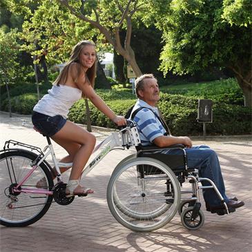 Kit para unir bicicleta con silla de ruedas