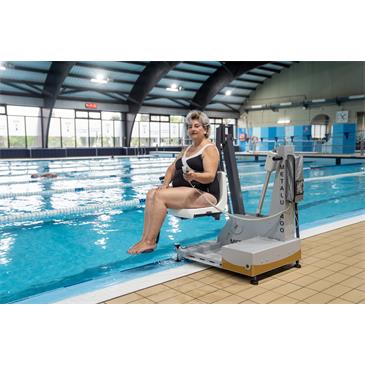 Ascensor-elevador bateria portátil para piscina METALU 400-120KG